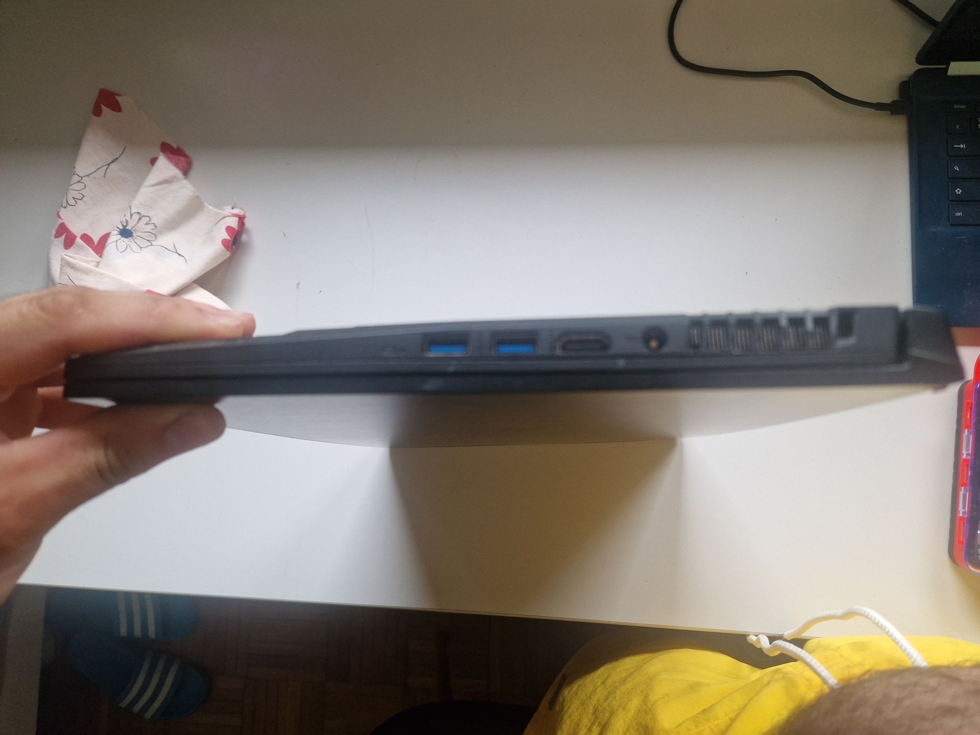 Msi gf75 thin 8 rd під віндовлення на запчастини