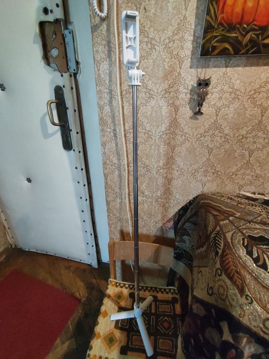 Селфіпалка/тринога