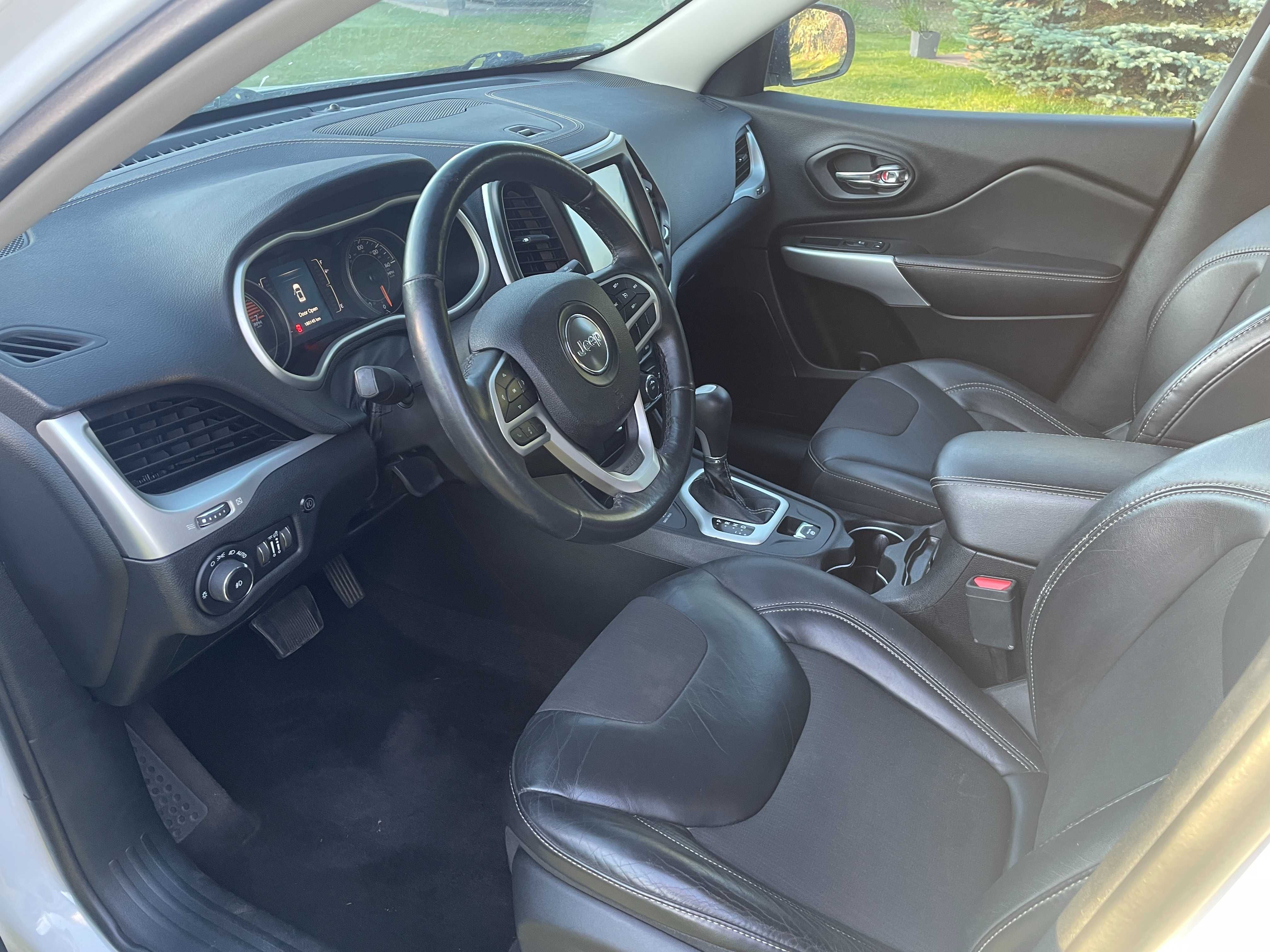 Jeep Cherokee KL 2018 2.4 Benzyna 4x4 Bogata wersja , f-ra Vat 23%