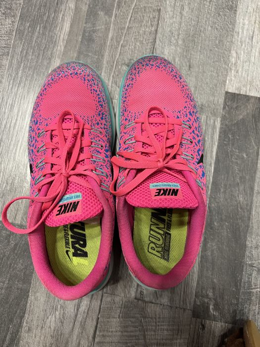 Кросівки Nike ( оригінал)