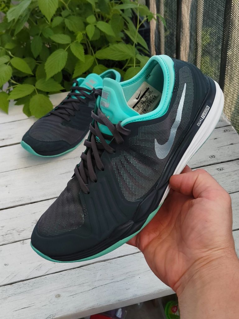 Buty do biegania Nike Training DF TR4 r. 39