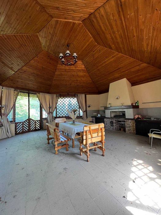 Оренда будинку, з садом та озером, Рожни.