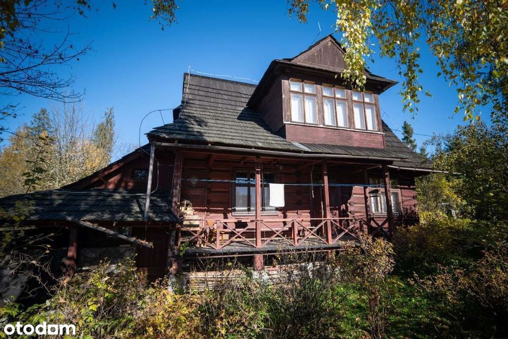 Drewniany klimatyczny dom z widokiem na Tatry