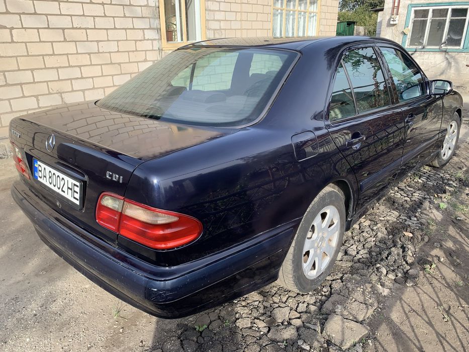 Mercedes E220 CDI W210
