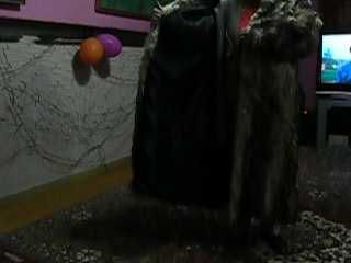 шуба из волка в хорошем состоянии
