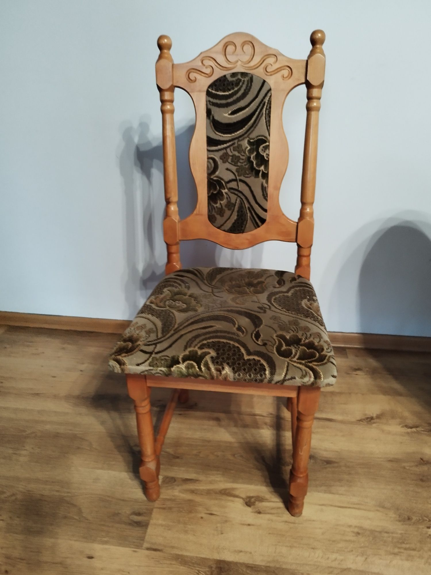 Krzesła 4 sztuki