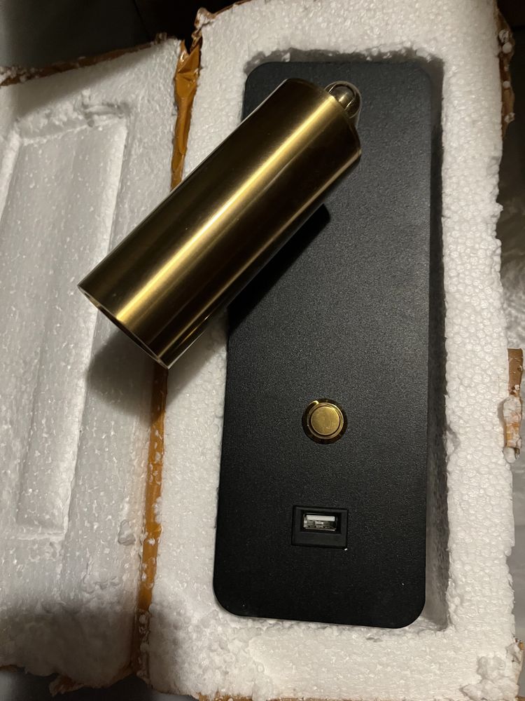 Lampka Led z USB nowa, kinkiet na ścianę