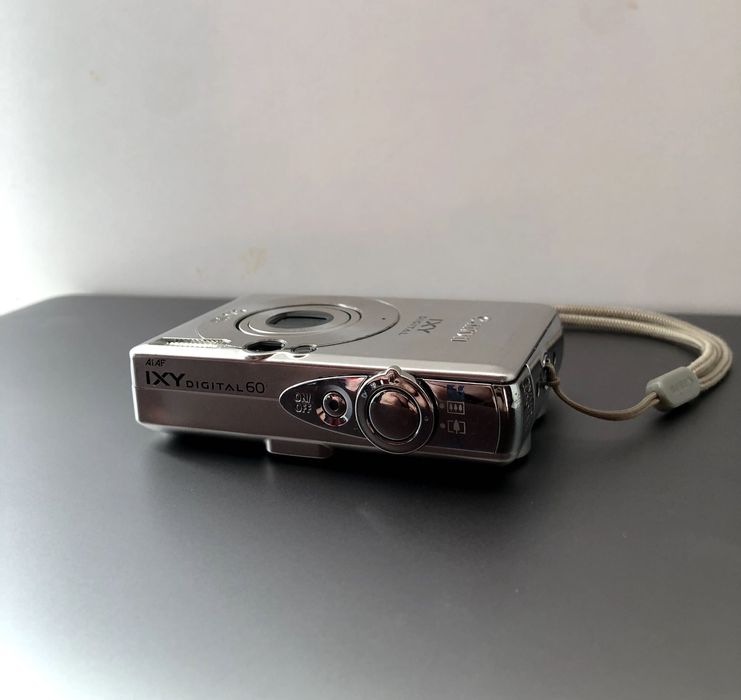 Фотоапарат Canon IXY DIJITAL 60 Compact Digital Camera