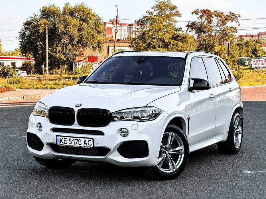 2016 BMW X5  Дизель  3.0