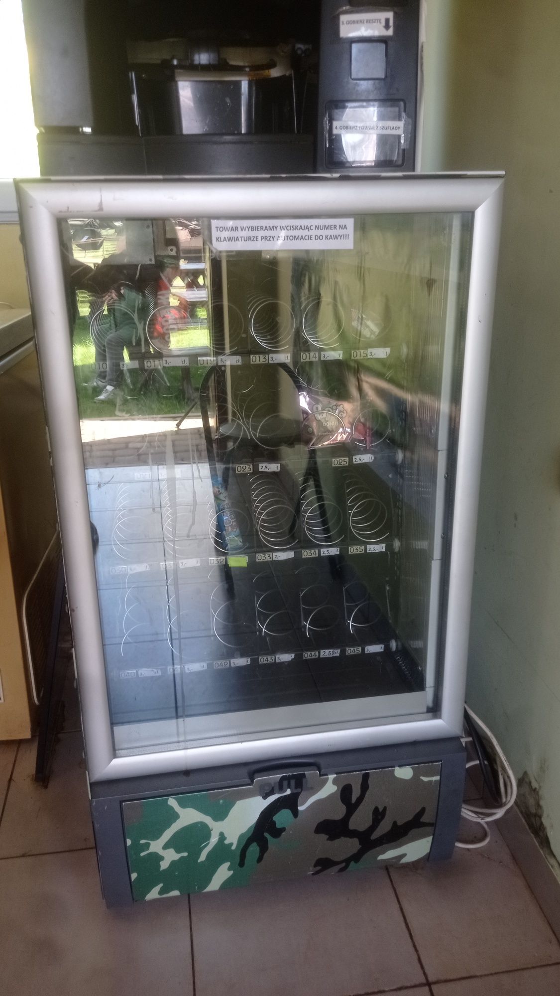 Automat vendingowy ekspres do kawy Necta brio 3