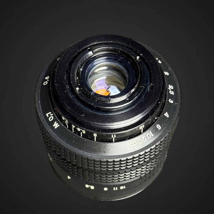 Obiektyw Mir-1B 37mm f/2.8 M42 – radziecki klasyk z etui B51/090704