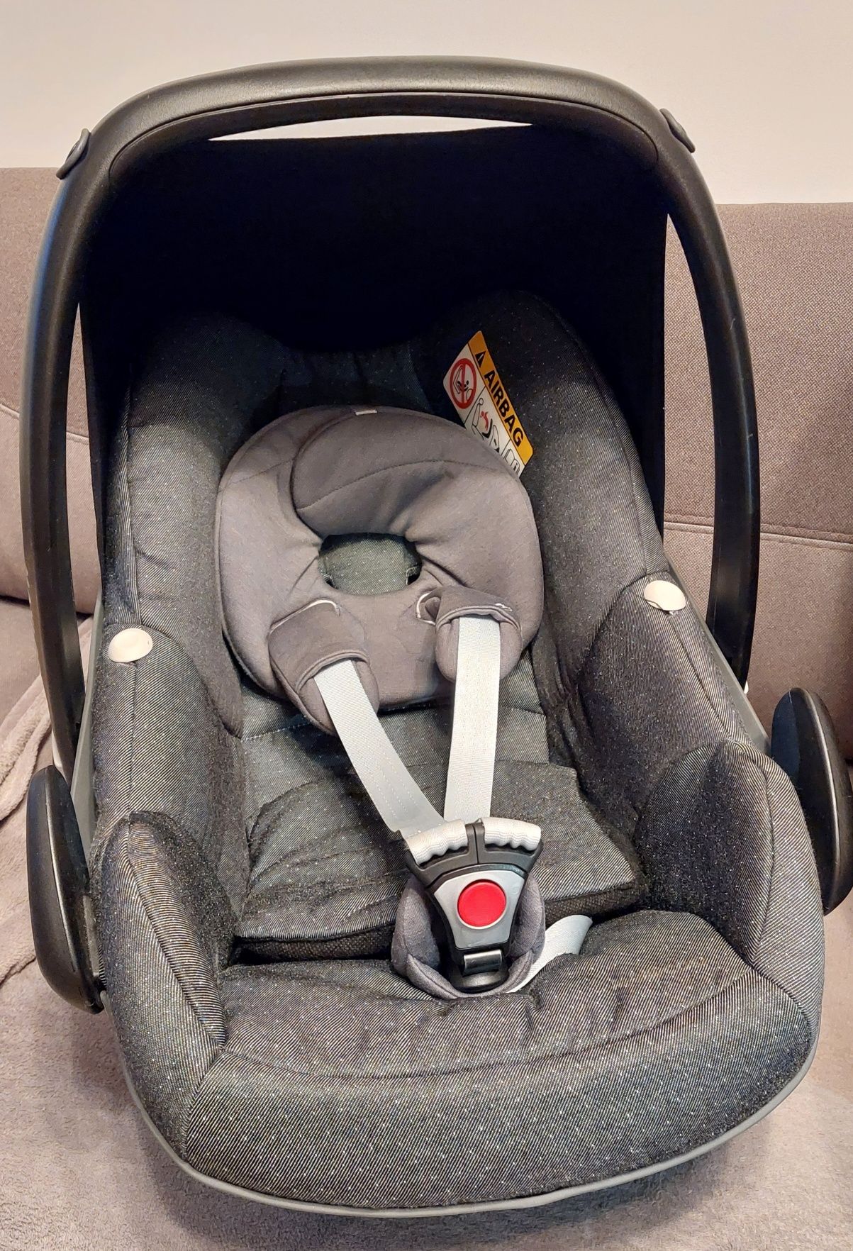 Maxi Cosi 2wayFix (baza) + Pebble Plus (nosidło) + 2wayPearl (fotelik)