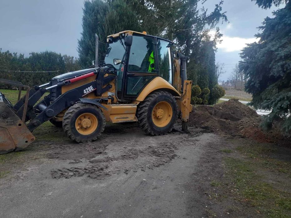 Usługi  koparko ładowarką