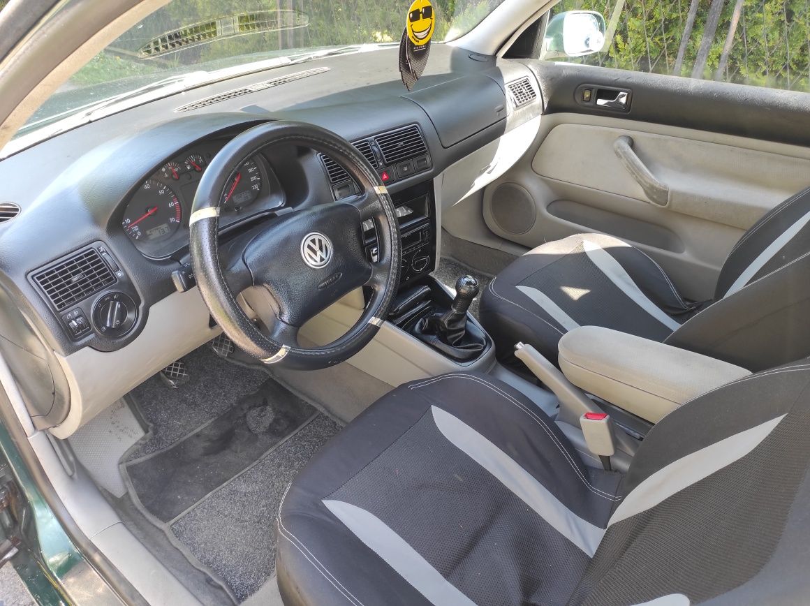 Volkswagen Golf 4 1,416v