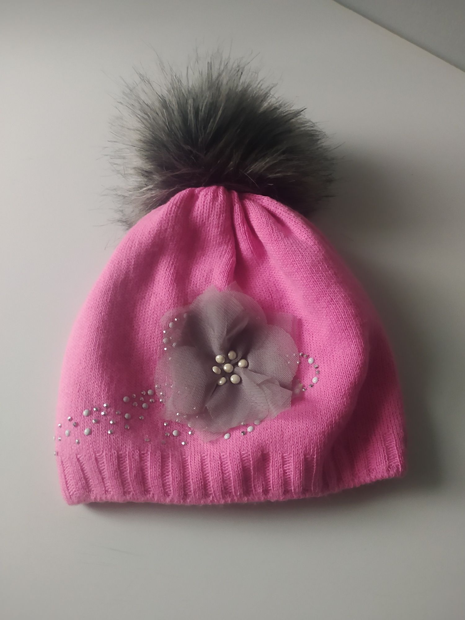 Śliczna czapka zimowa dla małej damy 5-7lat
