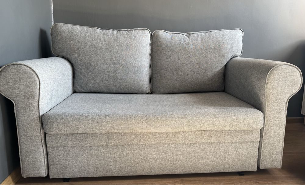 Sofa dwuosobowa BRW z funkcją spania i pojemnikiem