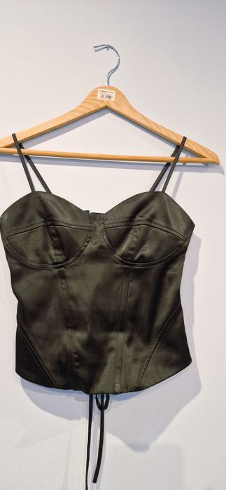 Czarny gorset wiązany m satynowy