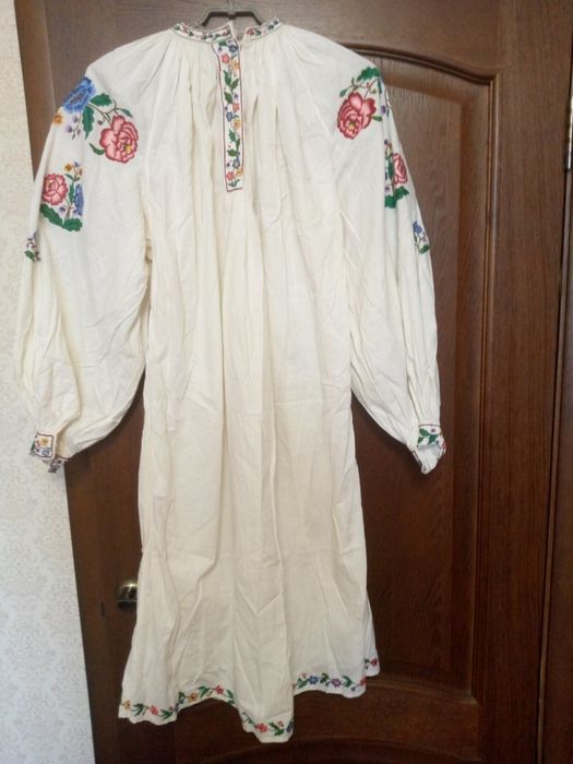 Старовинна вишита сорочка