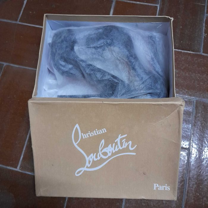 Sapatos christian louboutin n°36