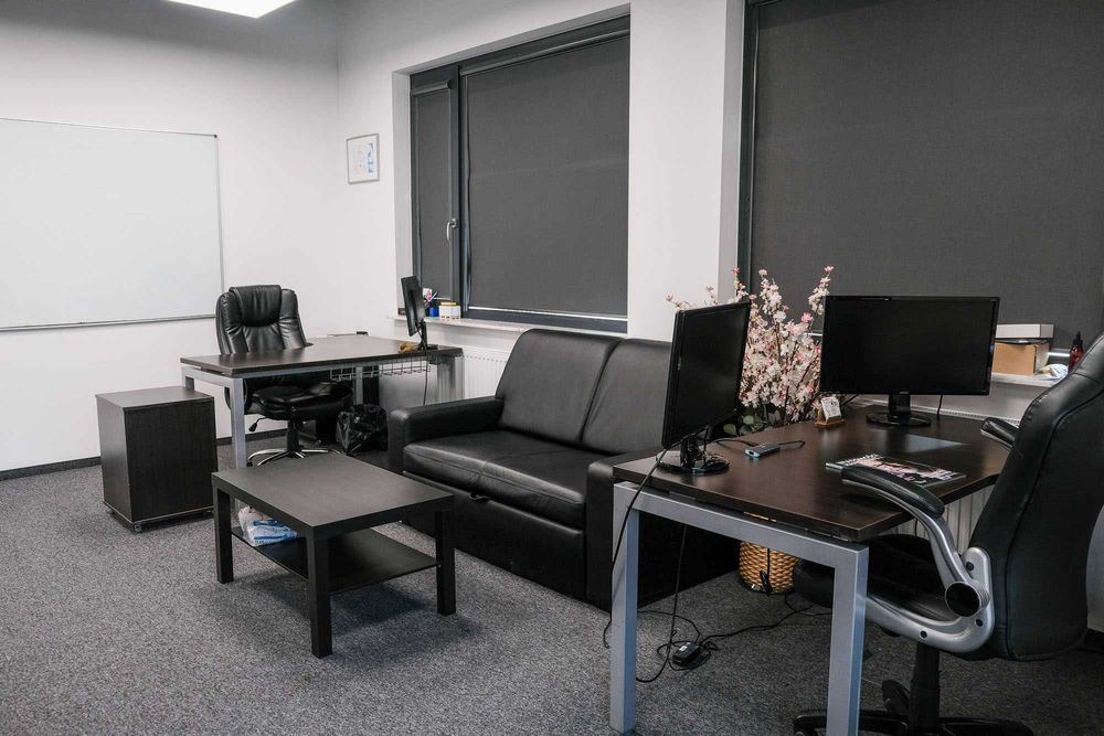 Biuro 246 m² – gotowe do pracy od zaraz | przy Moście Siekierkowskim