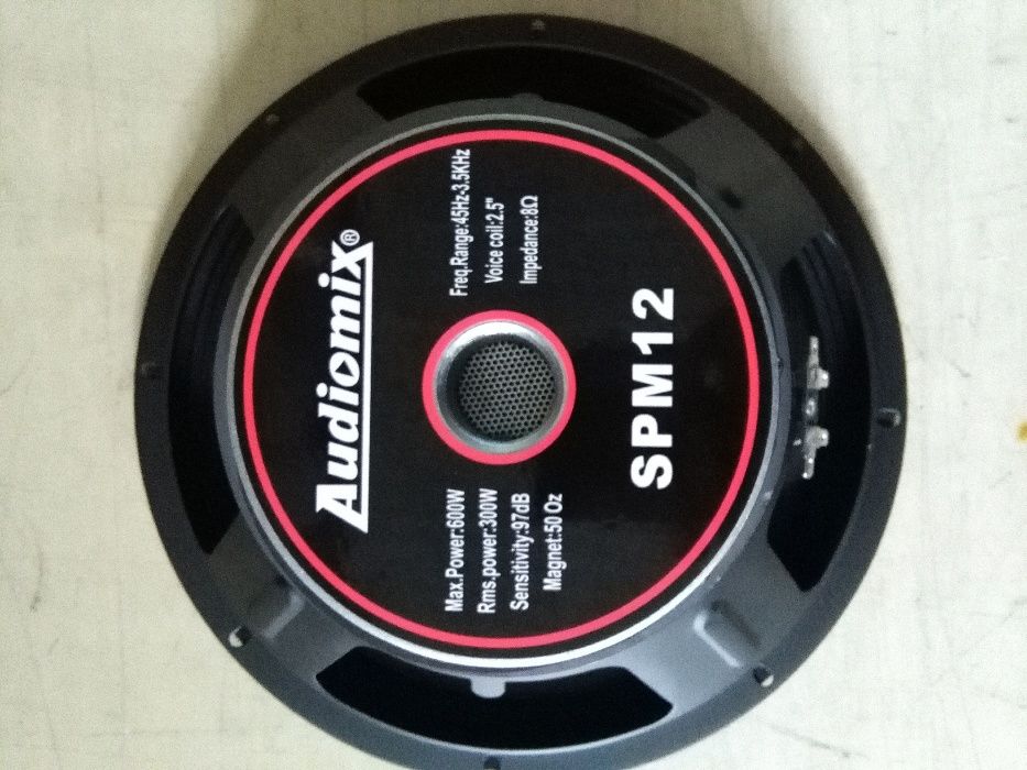 Altifalante profissional de 12", 600W SPM 12