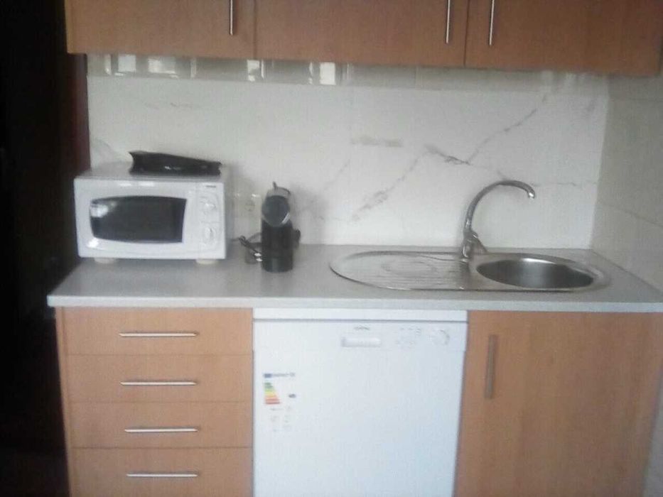 T3 Mobilado, com terraço e zona de lazer