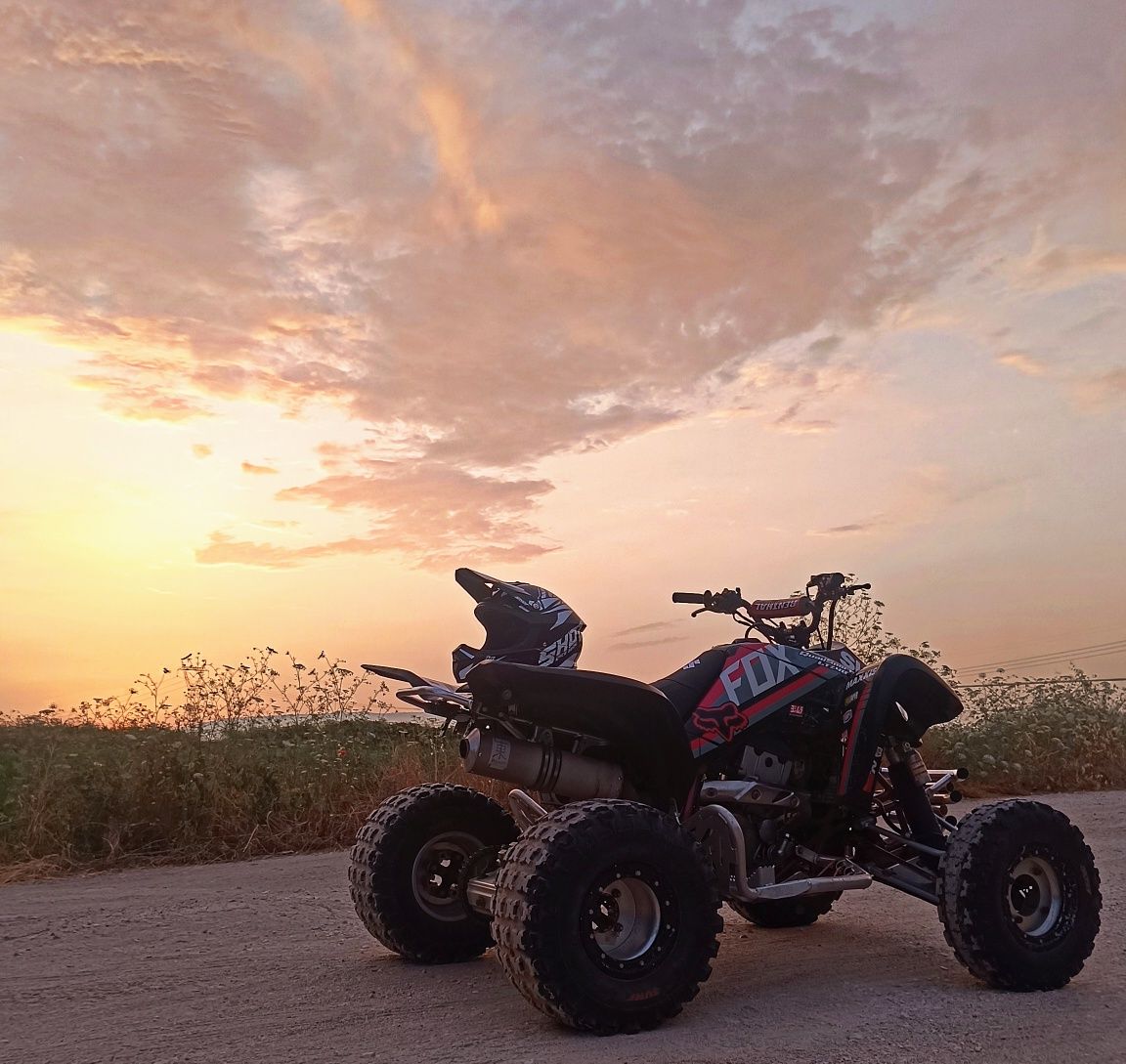 Suzuki LTZ 400 Black edition 2008