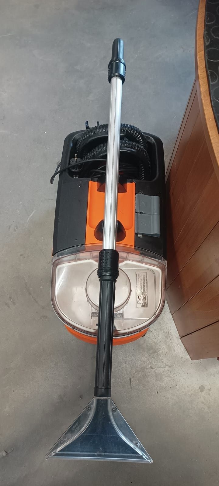 Odkurzacz piorący Karcher Puzzi 100