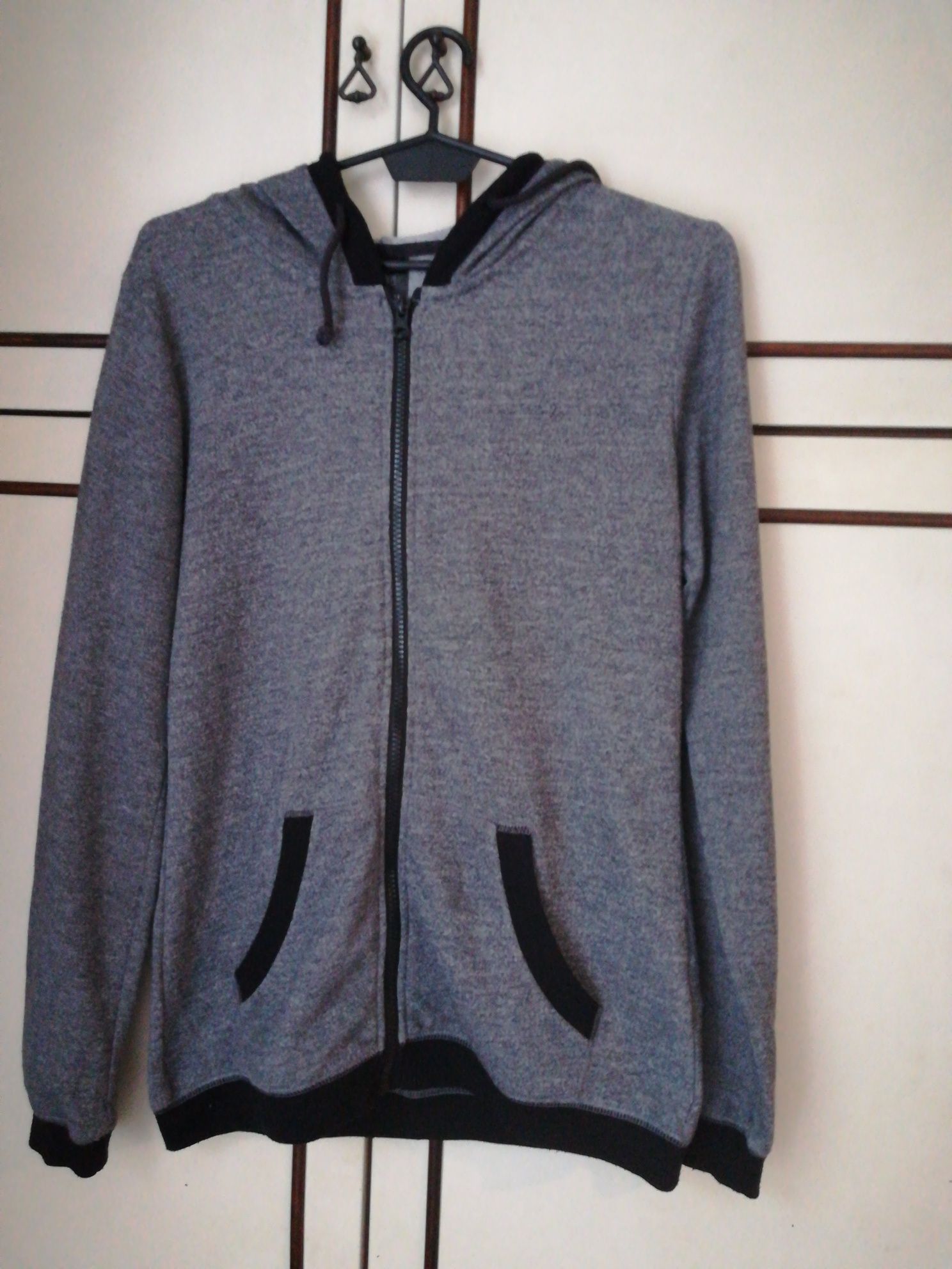Bluza damska rozm.S Sinsay.