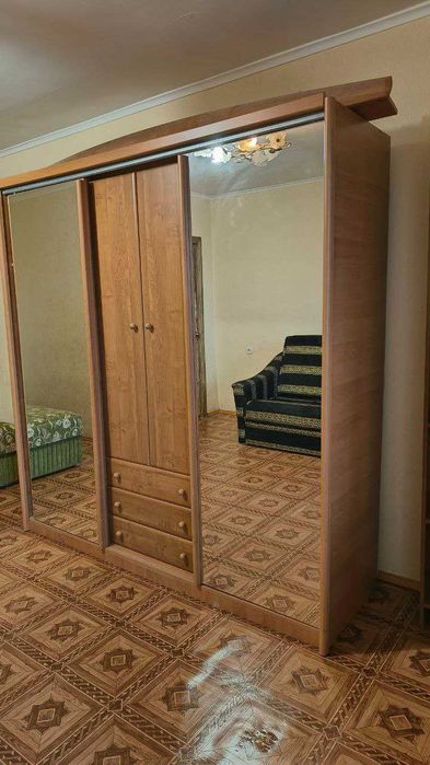 Оренда 1 кімнатної квартири  вул. Набережная 2.