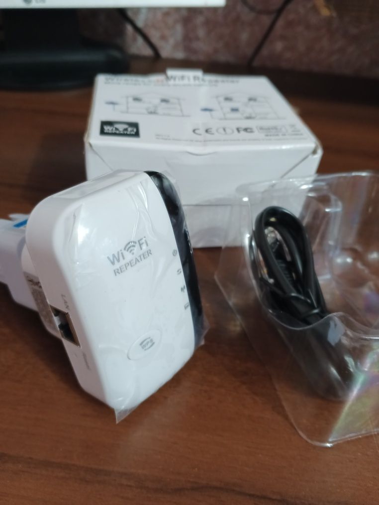 Ретранслятор (репитор) wireless-n wifi repeater jcc-wn529w2