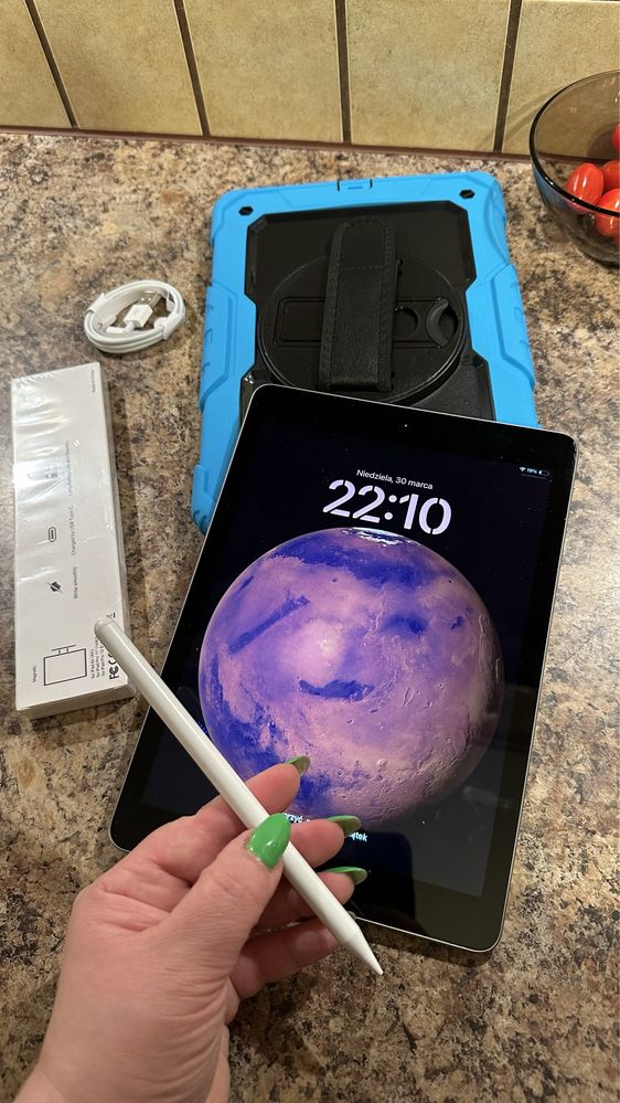 Tablet iPad Apple Retina - Touch ID + nowe etui - PROCREATE