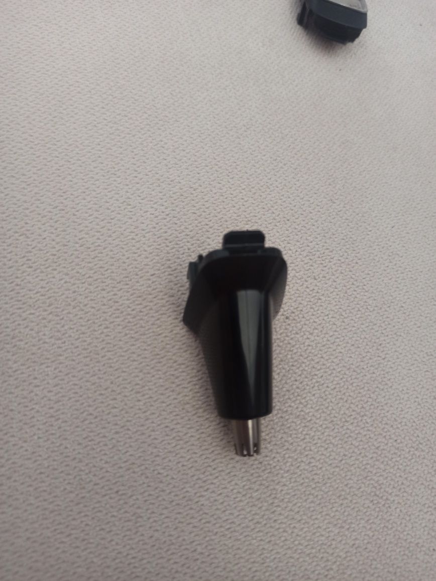 Nasaki i nakładki Phillips Multigroom series 7000