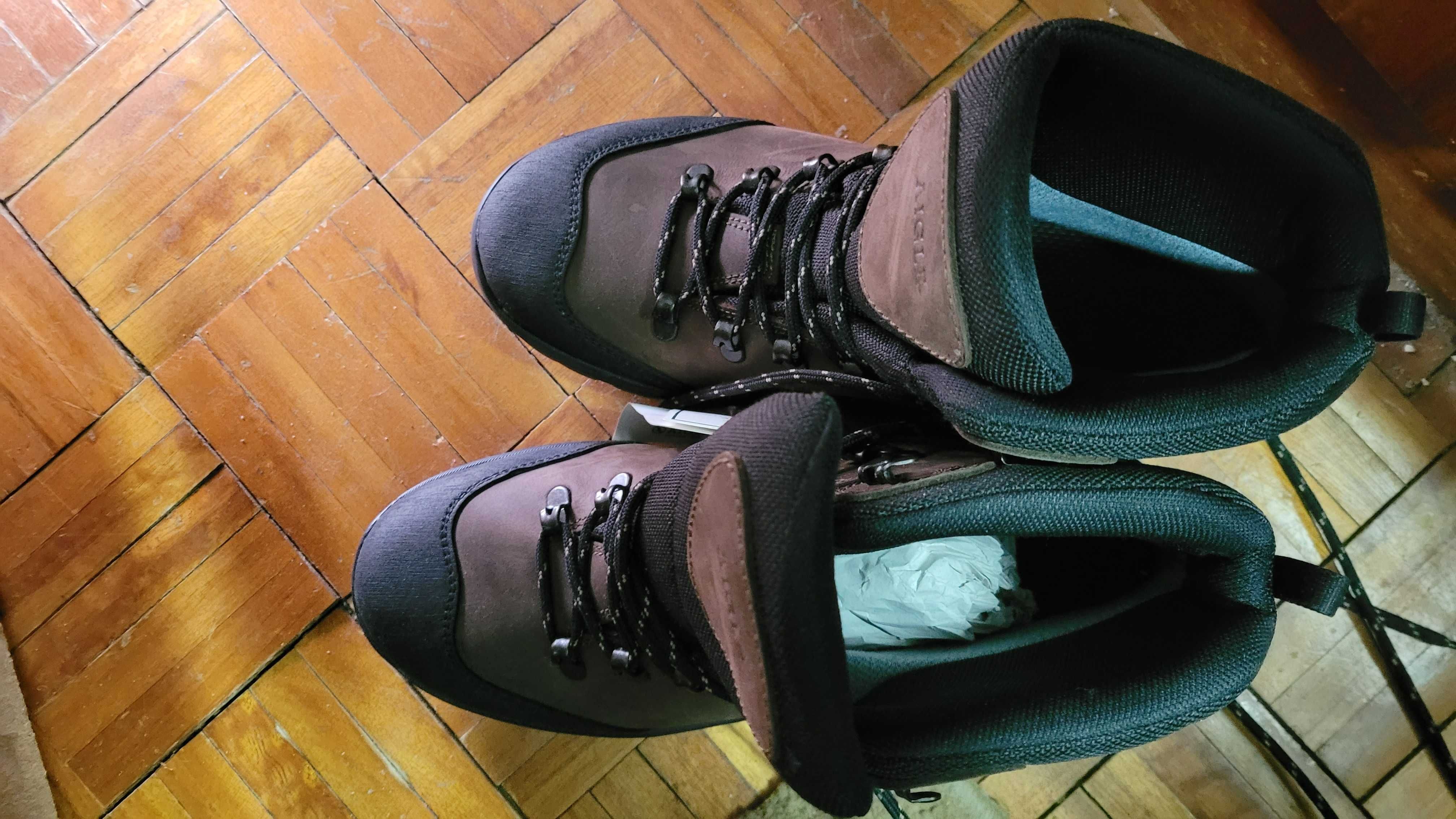 Botas caça -novas