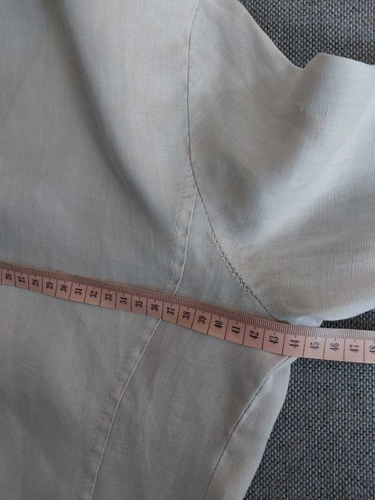 Lekka lniana marynarka od Cache Cache – idealny wybór na letnie dni