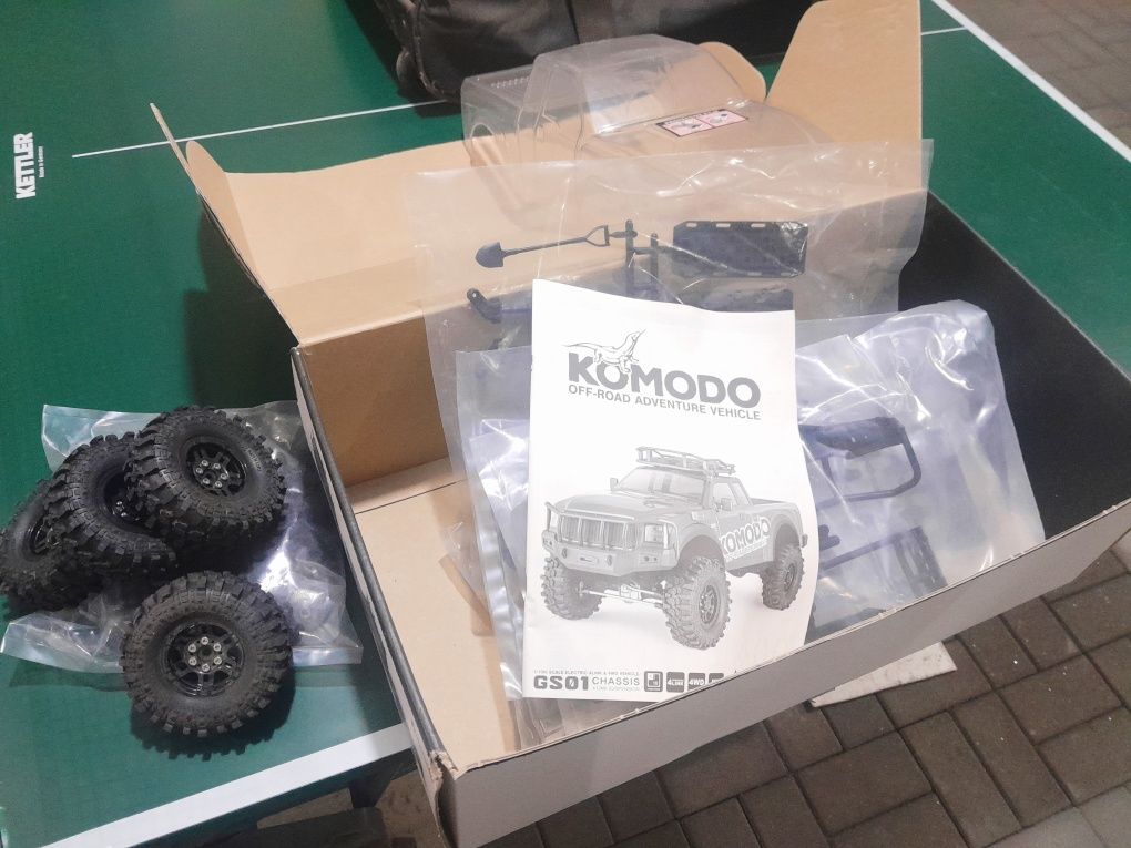 Машинка на радиоуправленит GMADE 1/10 GS01 KOMODO TRUCK SCALE CRAWLER