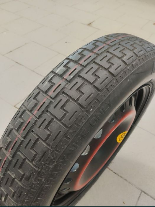 Pneu/roda nunca usada carro Ford 1998