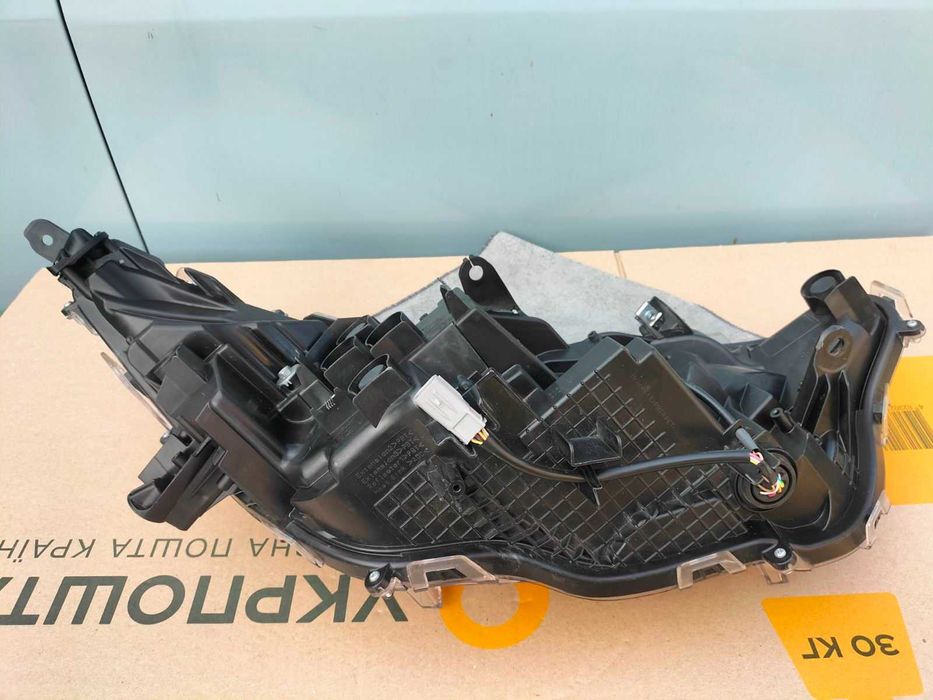 фара Toyota RAV4 USA 811500R360 8115042D90 2022 2023 2024 full led США