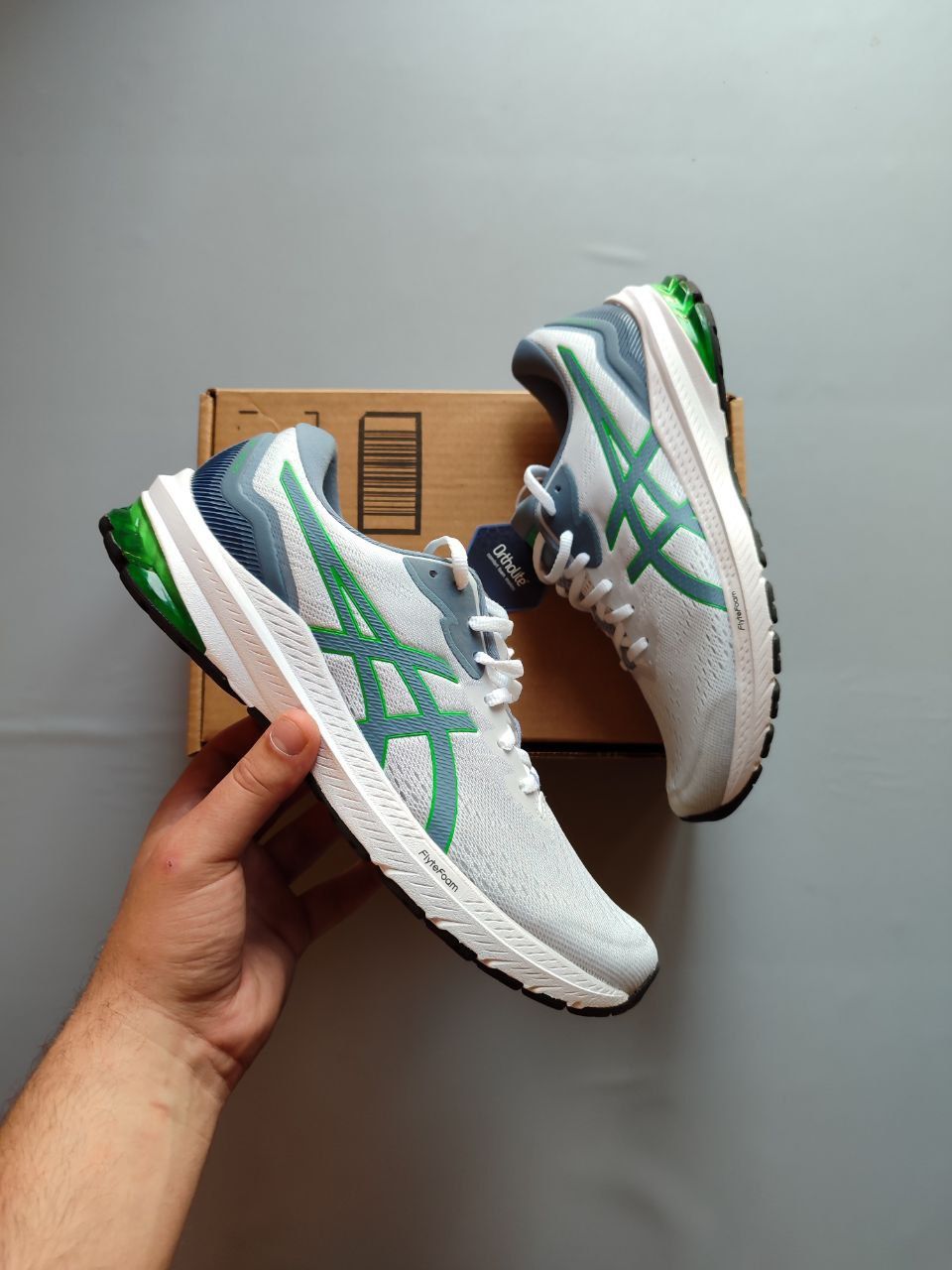 Кросівки Asics Gel GT-1000 оригінал 44р. нові, бігові