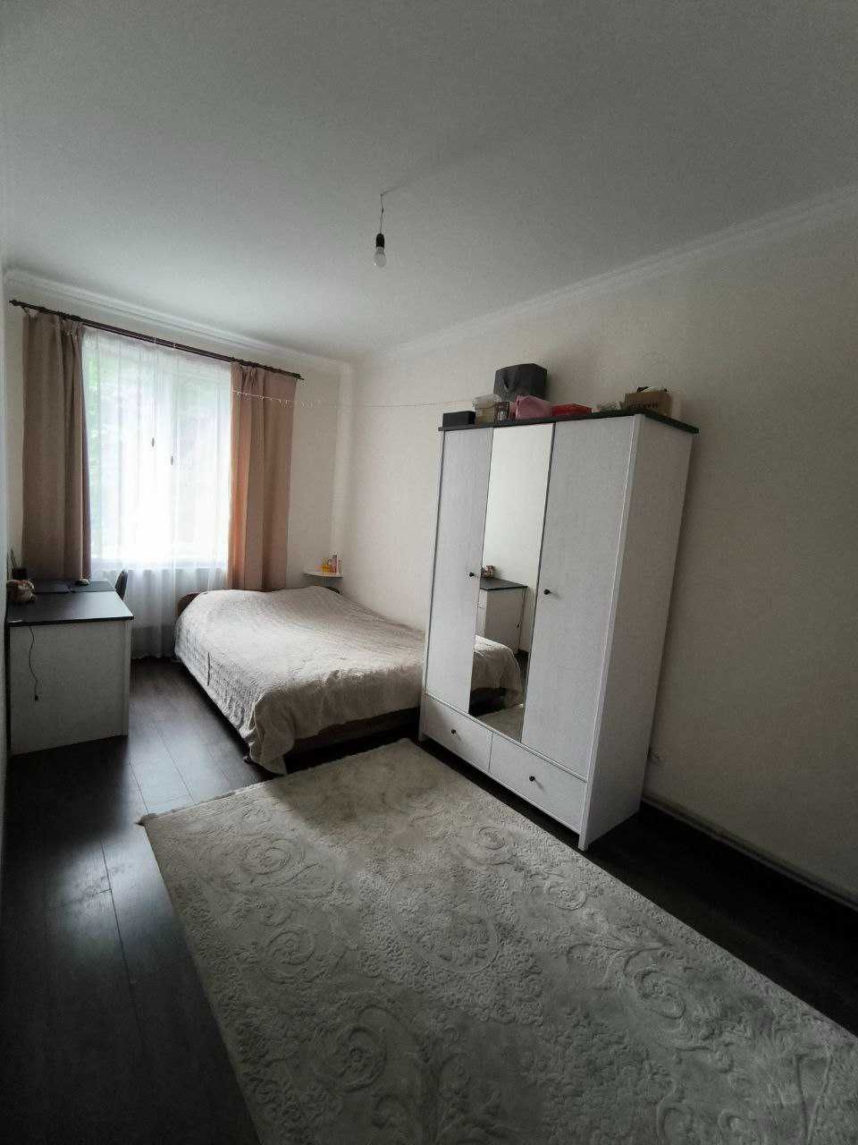СМАКОЛИК В ЦЕНТРІ Хмельницького . 3к ,Хороший житловий стан ID: 39541
