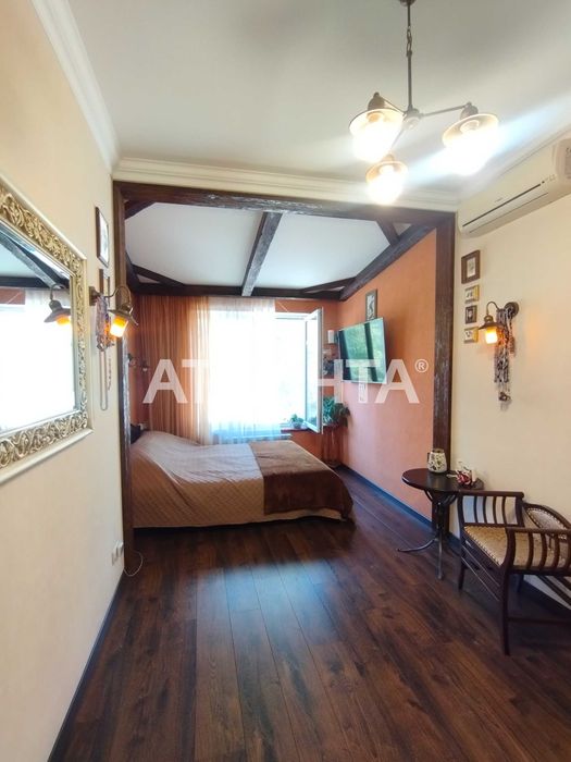 Двухуровневая квартира 135м2 в центре Одессы