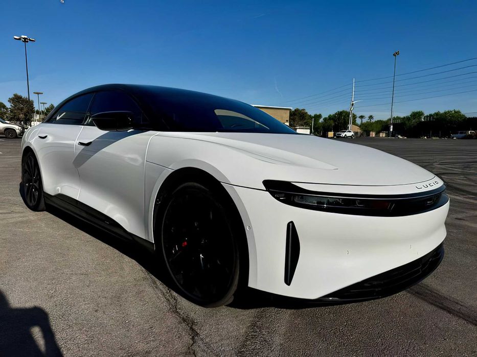 Lucid Air      2022