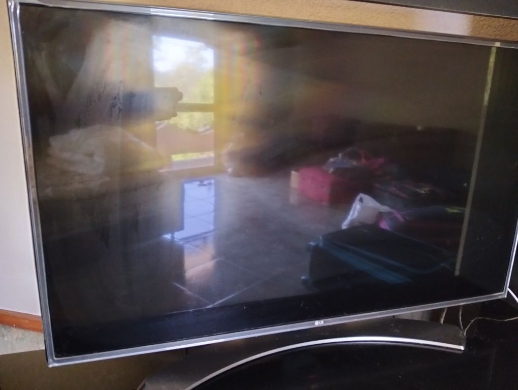 TV. Smart LG 43"