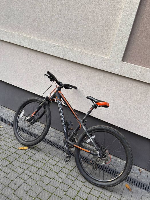 Дитячий велосипед , вік 6-10 років