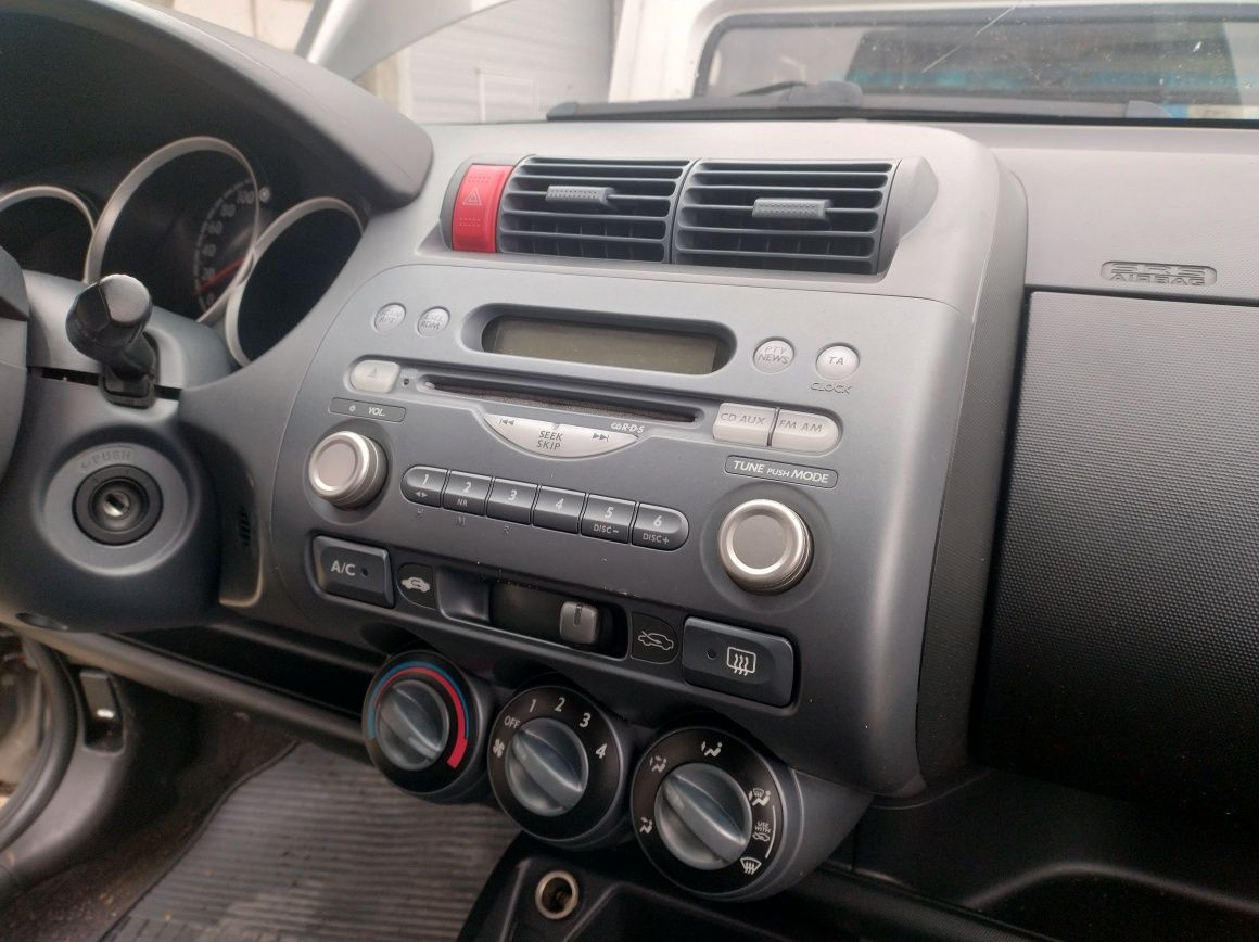 Radio z Cd Fabryczne Honda Jazz II Wysyłka