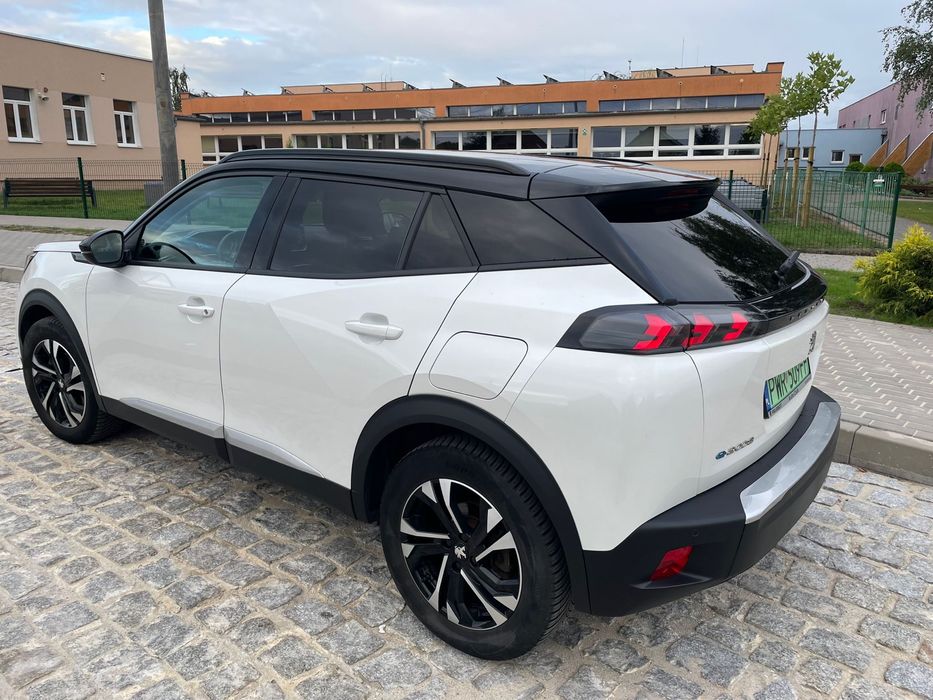 Peugeot 2008 electric Polski salon pierwszy wlaściciel gwarancja rok