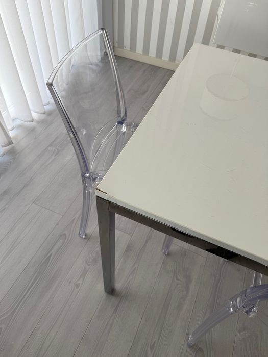 Mesa de jantar para 6 a 8 pessoas | 180cm x 85cm