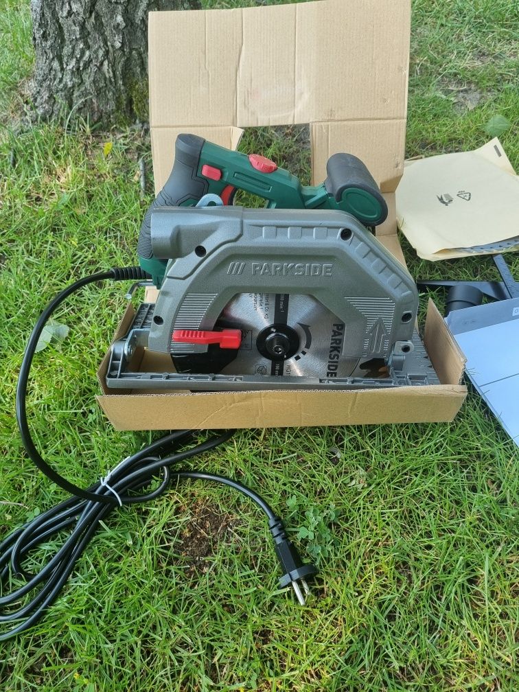 Nowa Pilarka ręczna tarczowa Parkside PHKS 1350 E4, 1350 W