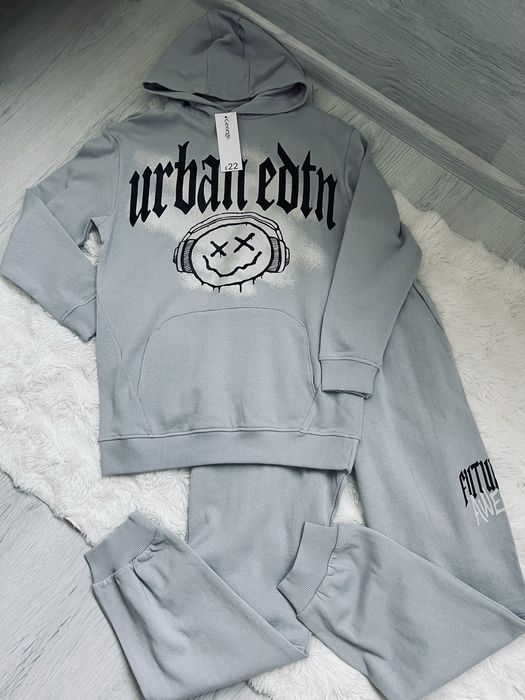 Костюм оверсайз George від 158 до 176