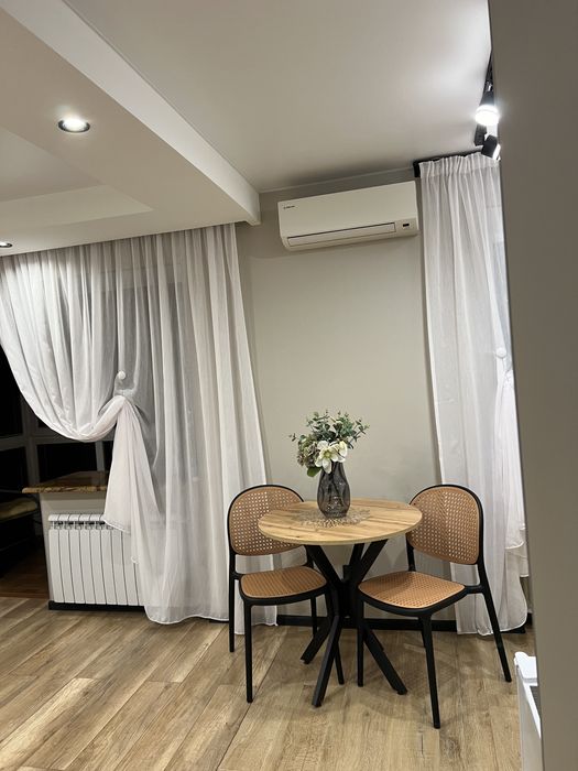 По добово Люкс студия на Адміральскій